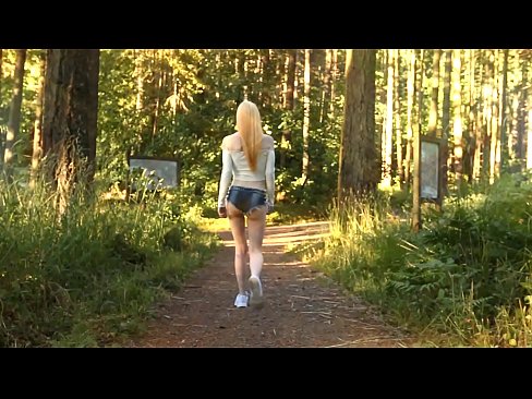 ❤️ Smuk kvinde bevæger sig langsomt, ikke nøgen video ️❌ Kvalitets porno at da.pornolemon.ru